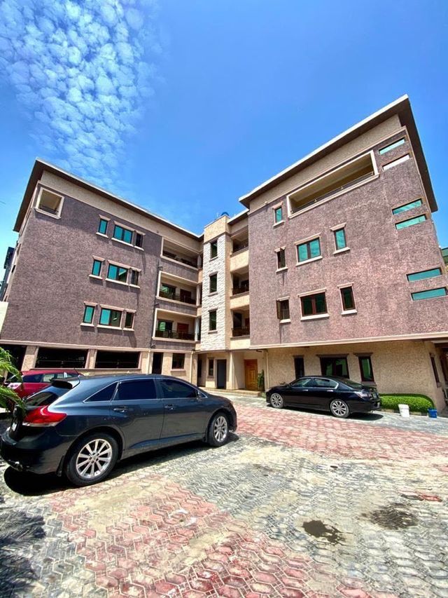 Studio apartment in Jakande, Lagos