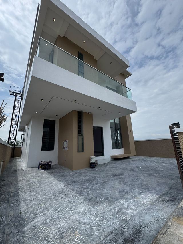 Detached in Ajah, Lagos